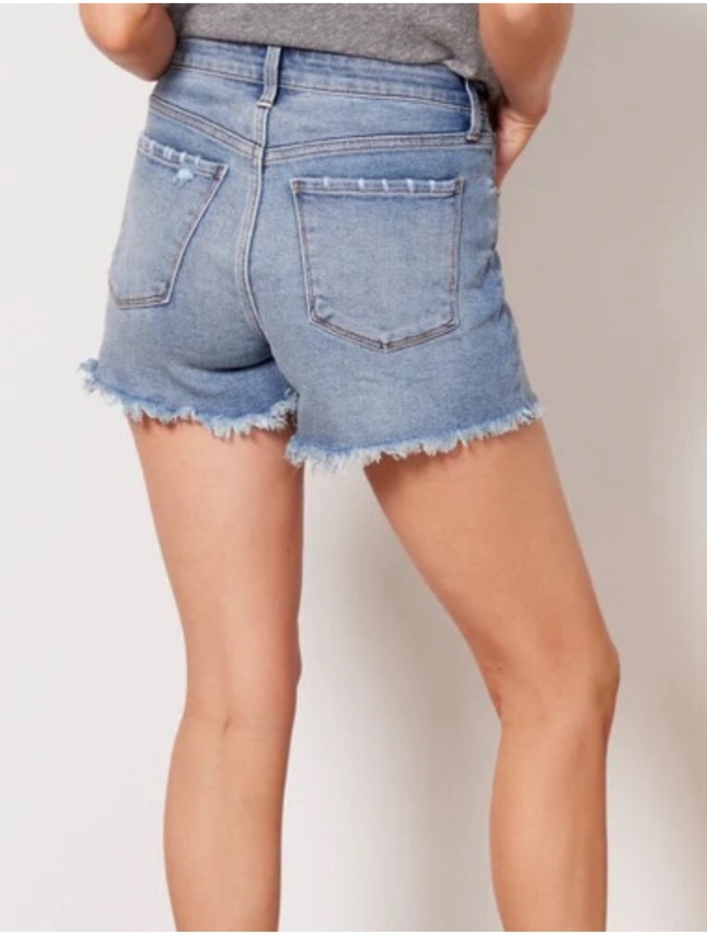 Evereve The Ever Short High Rise Distressed Denim Frayed Cutoff Shorts - Picture 2 of 8
